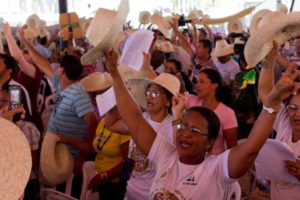 A Carta Política foi aprovada e aclamada pela plenária | Foto: Fábio Caffé