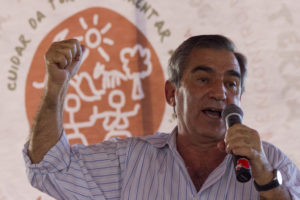Carvalho afirmou que o atual modelo de desenvolvimento está esgotado e é preciso revê-lo corajosamente. Foto: Fabio Caffé/Imagens do Povo.